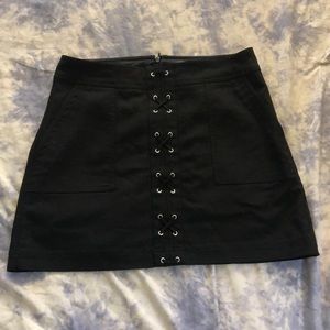 Black Express skirt